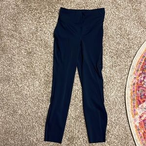 Lululemon Fast & Free leggings (Navy Blue)
